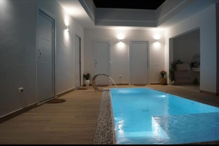 Lux Bed & Breakfast ตาเวียโน ภายนอก รูปภาพ